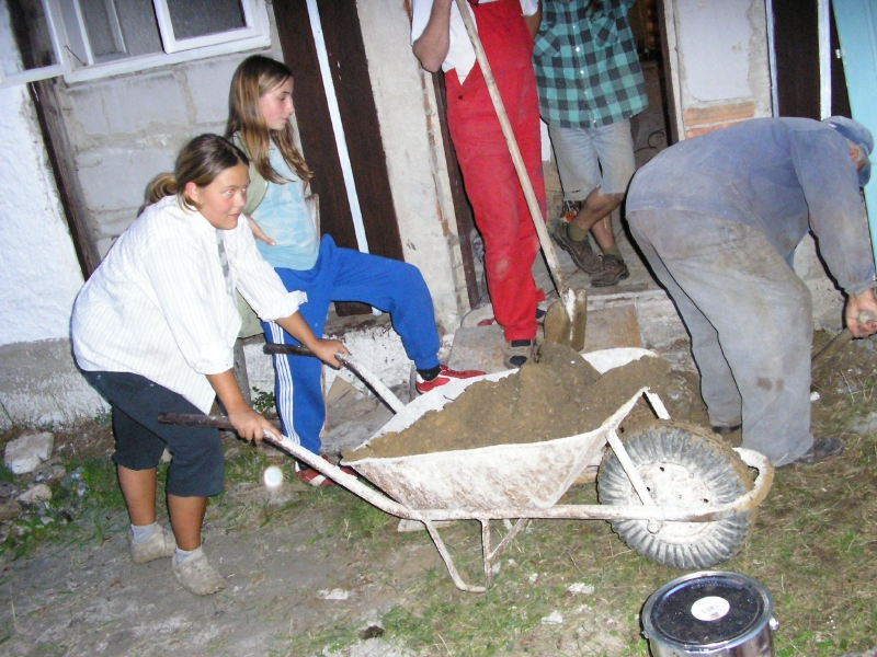 Ayuta odv vykopanou hlnu